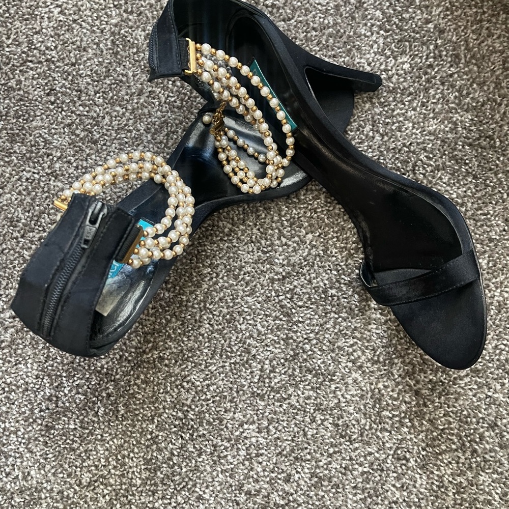 Elegant Black Women's Sandals
